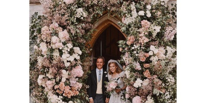 Royal family releases first photos from Princess Beatrice's royal wedding
