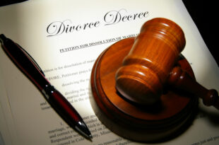 man-seeks-divorce-in-court-because-of-wife